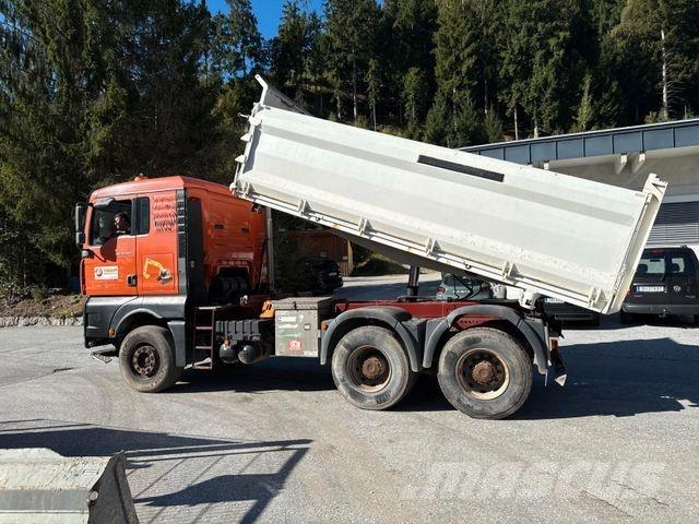 MAN TGA 33.530 شاحنات قلابة
