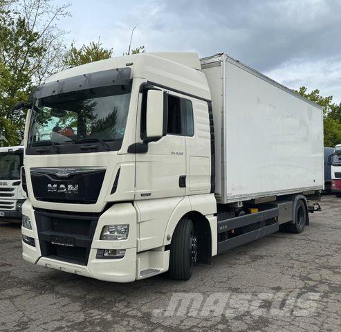 MAN TGX 18.360 شاحنات بمقصورة وهيكل