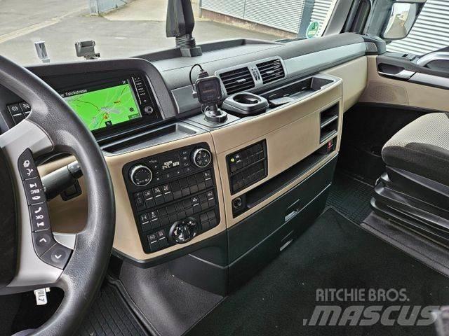 MAN TGX 18.360 4x2 شاحنات ذات هيكل صندوقي