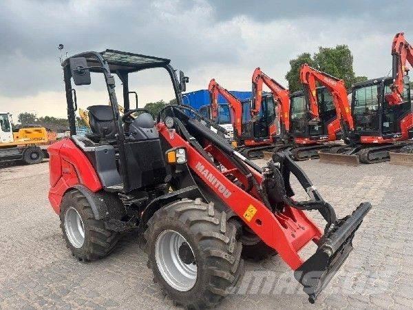 Manitou MLA 4-50H لوادر بعجل