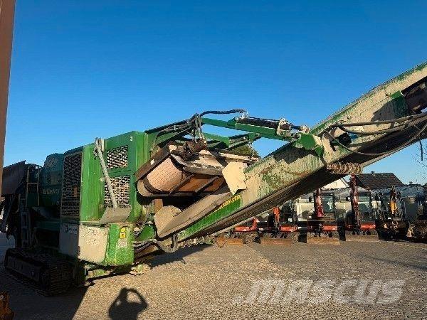 McCloskey J40 أخرى