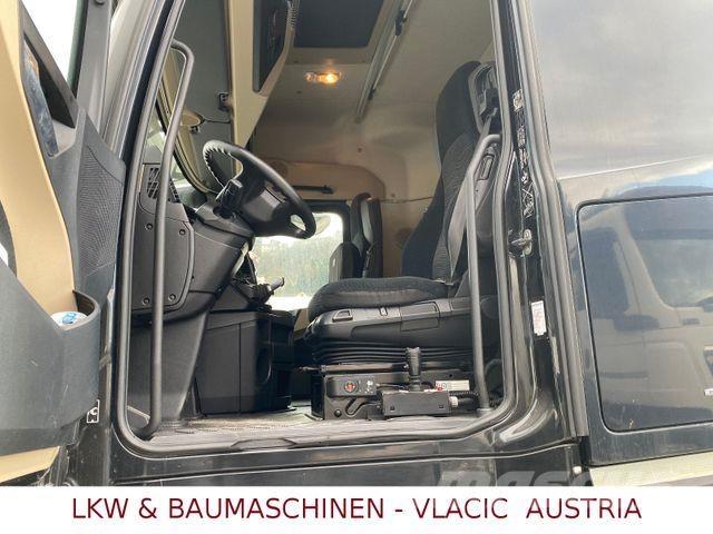 Mercedes-Benz 2563 شاحنات الرافعات الخطافية