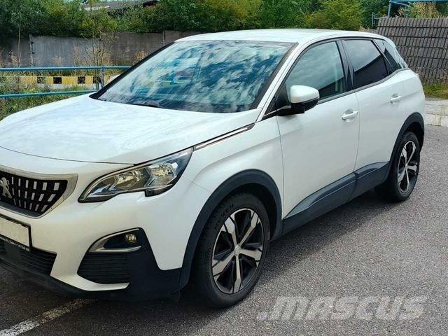 Peugeot 3008 شاحنات خفيفة/مفصلية الجوانب