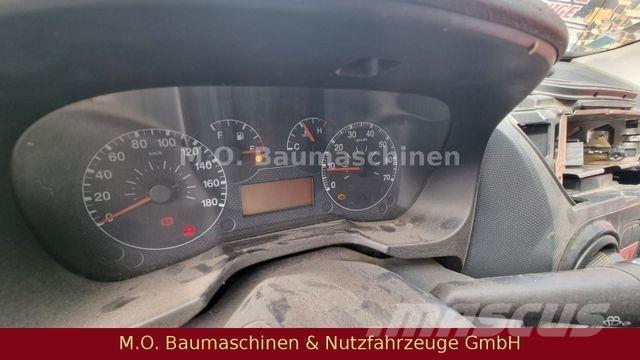 Peugeot Bipper شاحنة مقفلة