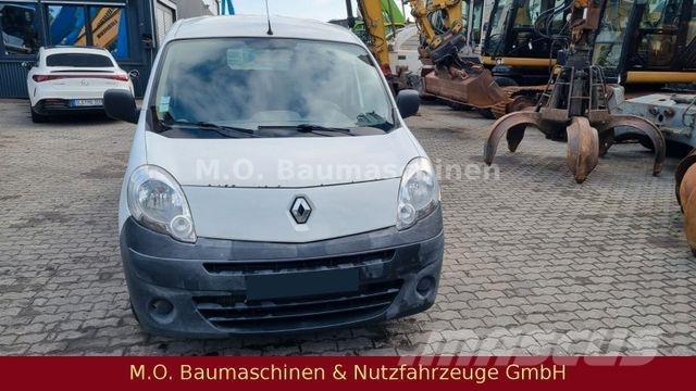 Renault Kangoo شاحنة مقفلة
