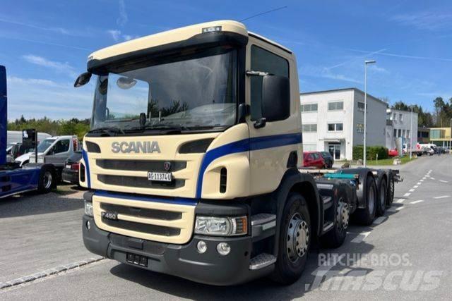 Scania P450 10x4 شاحنات بمقصورة وهيكل