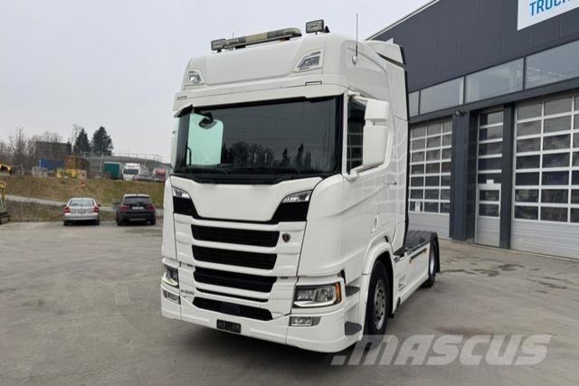 Scania R500 4x2 وحدات الجر