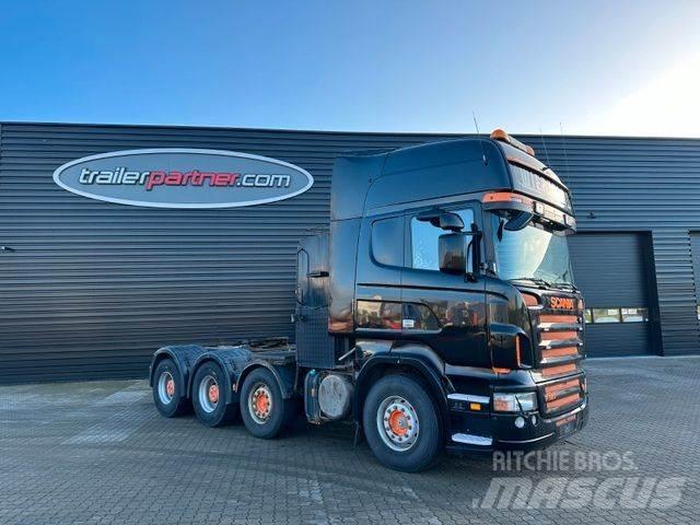 Scania R620 8x4 وحدات الجر