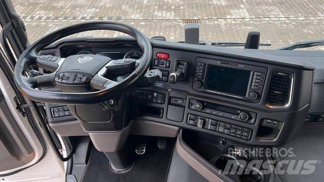 Scania S580 A4x2NB وحدات الجر