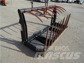  TRAC LIFT hay forks معدات أخرى لحصاد العلف