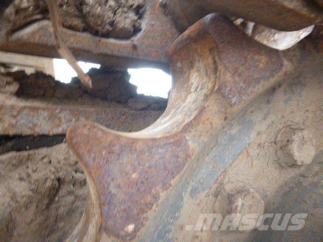 Volvo EC 160 حفارات زحافة