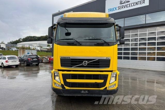 Volvo FH-500 10x4 شاحنات بمقصورة وهيكل