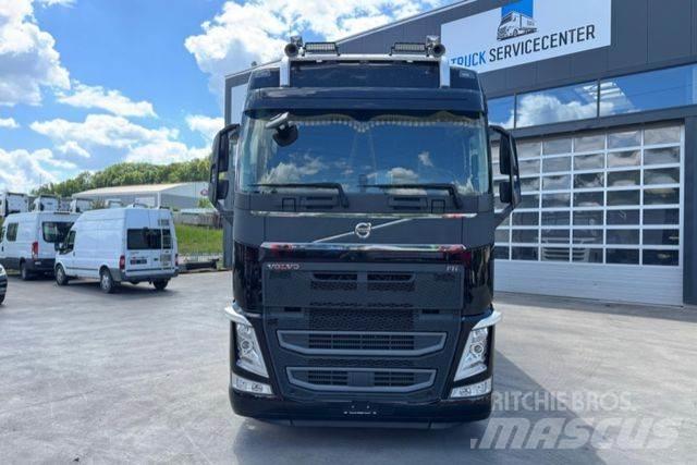 Volvo FH-540 6x2 شاحنات بغطاء جانبي