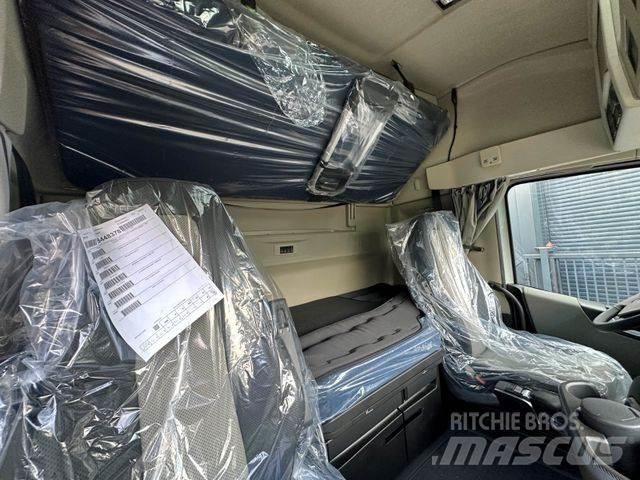 Volvo FH 540 6x4 شاحنات بمقصورة وهيكل