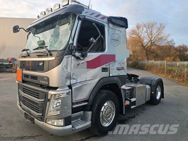 Volvo FM 450 ADR وحدات الجر