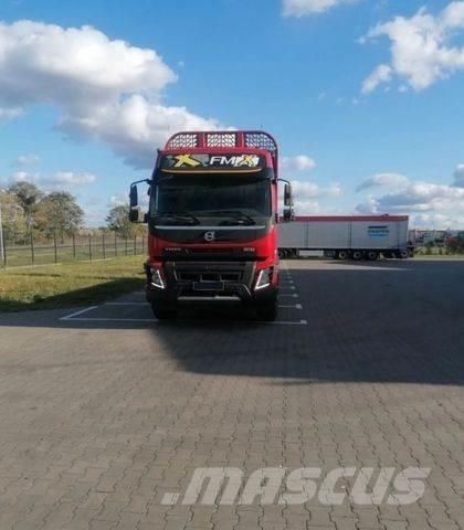 Volvo FMX شاحنات أخرى