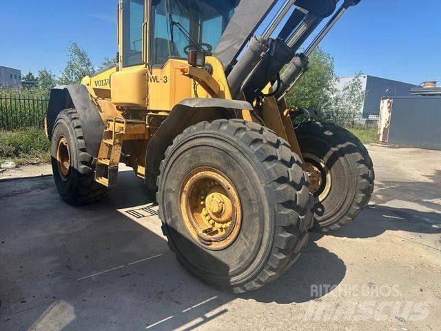 Volvo L 120 E لوادر بعجل