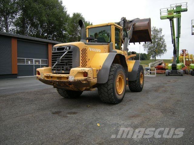 Volvo L 120 E لوادر بعجل