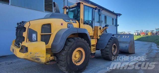 Volvo L 120 H لوادر بعجل