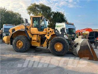 Volvo L 180 H لوادر بعجل