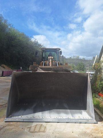 Volvo L 220 G لوادر بعجل