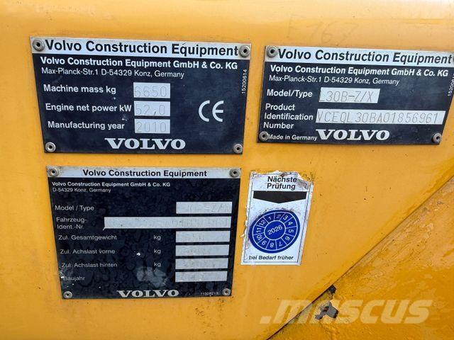 Volvo L 30 B لوادر بعجل