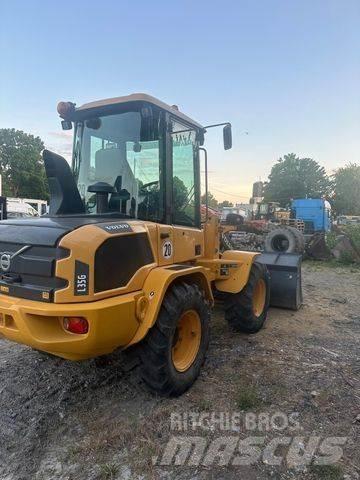Volvo L 35 G لوادر بعجل