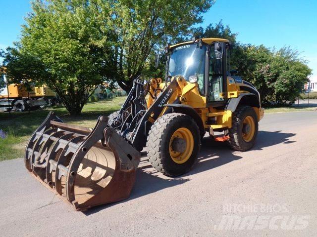 Volvo L 45 H لوادر بعجل