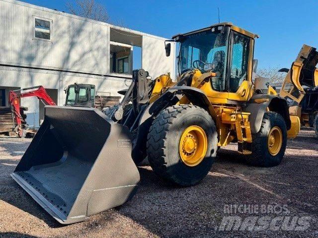 Volvo L 70 H لوادر بعجل