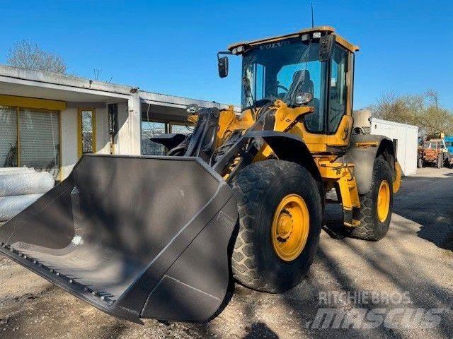 Volvo L 70 H لوادر بعجل
