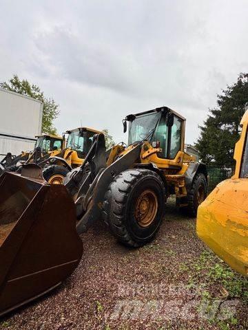 Volvo L 90 F لوادر بعجل