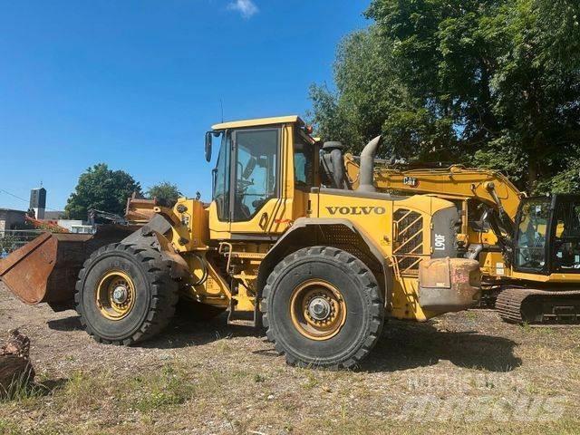 Volvo L 90 F لوادر بعجل