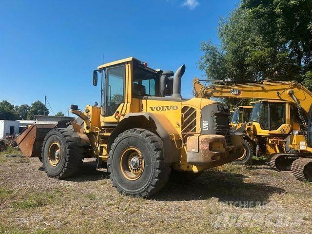 Volvo L 90 F لوادر بعجل