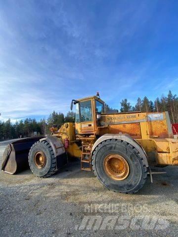 Volvo L180 لوادر بعجل