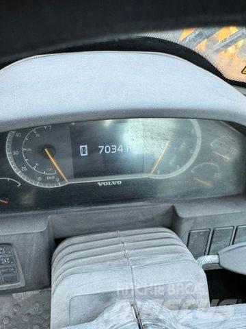 Volvo L60 H لوادر بعجل