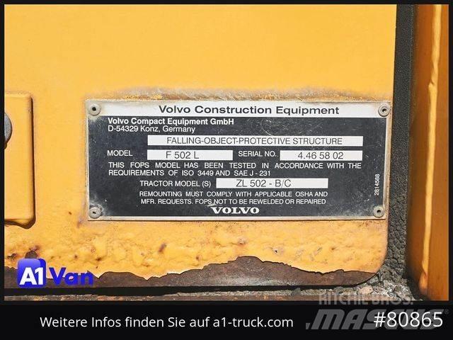 Volvo ZL 502-C لوادر بعجل