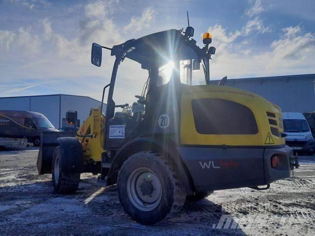 Wacker WL 44 لوادر بعجل