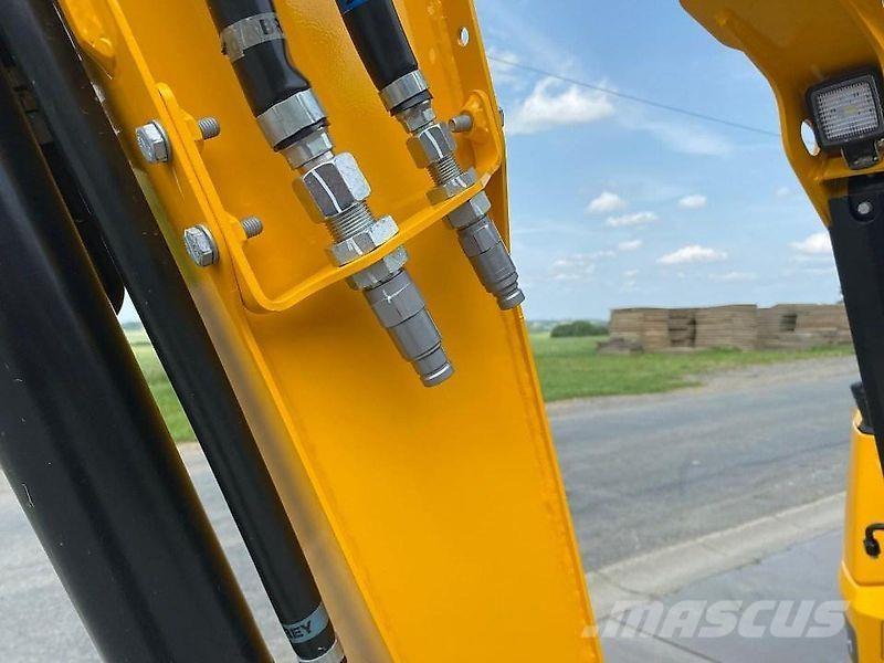 JCB 25-Z1 Cab Pro حفارات زحافة