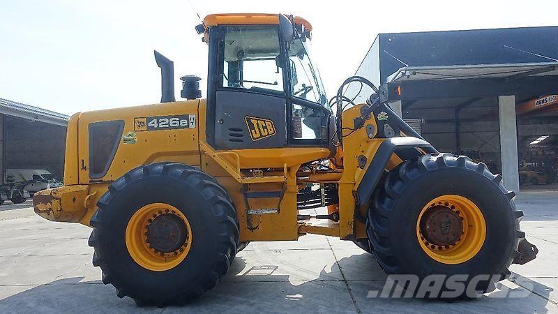 JCB 426 لوادر بعجل