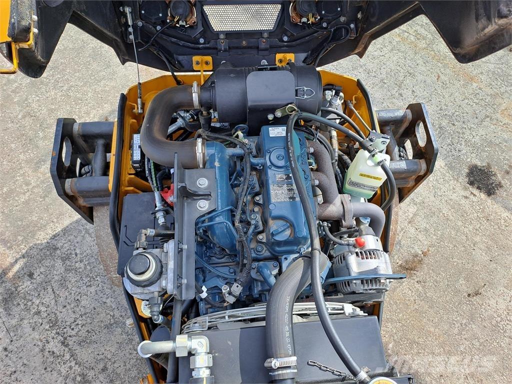 JCB  مداحل متنوعة