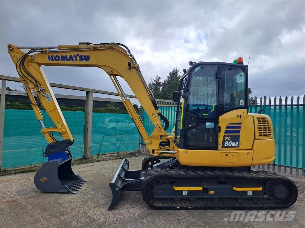 Komatsu  حفارات زحافة
