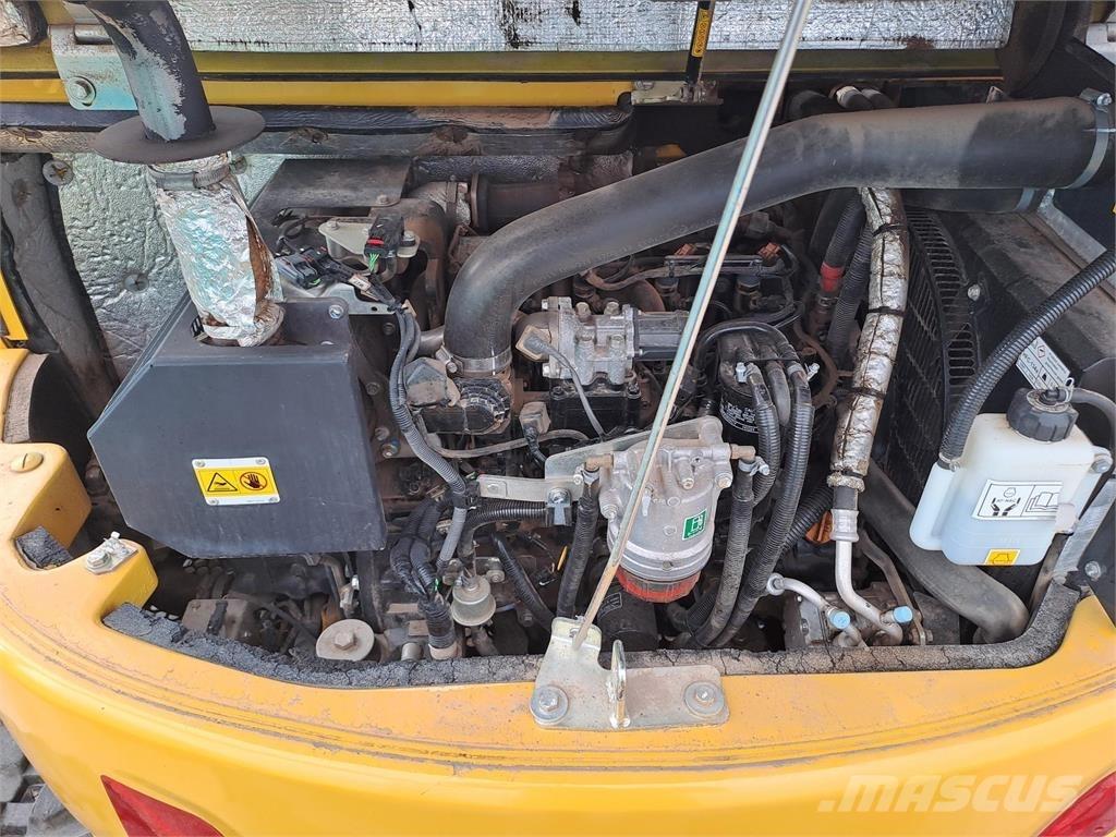 Komatsu  حفارات زحافة