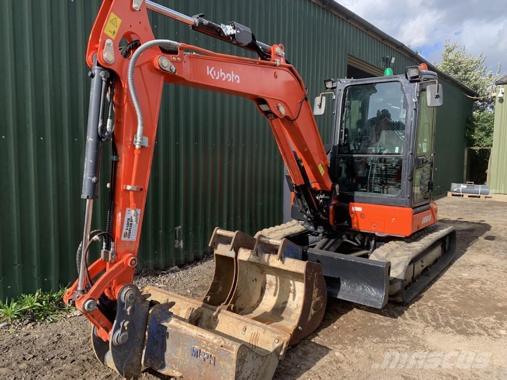 Kubota  حفارات زحافة