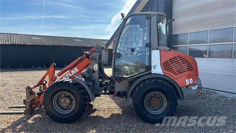 Atlas 50 لوادر بعجل