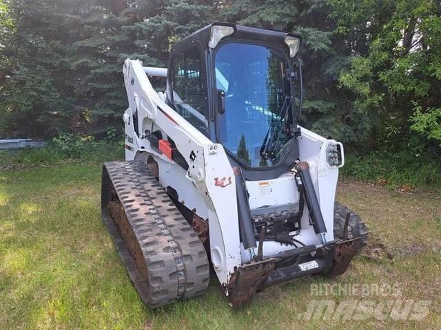 Bobcat T870 أخرى