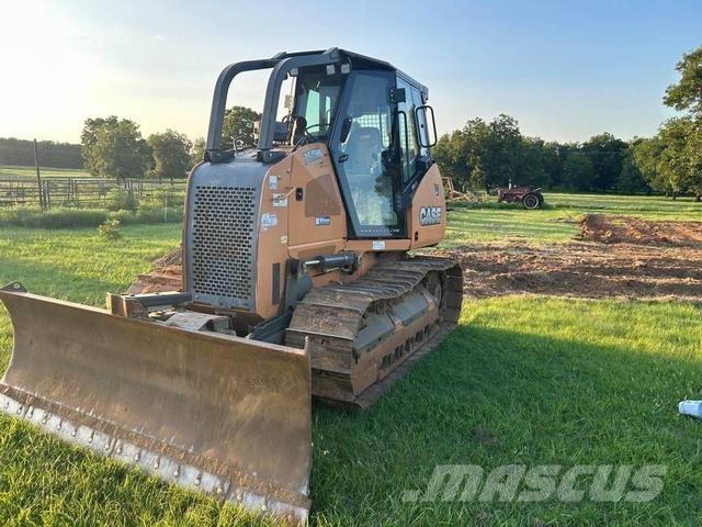 Case IH 750M Dozer بلدوزرات مجنزرة