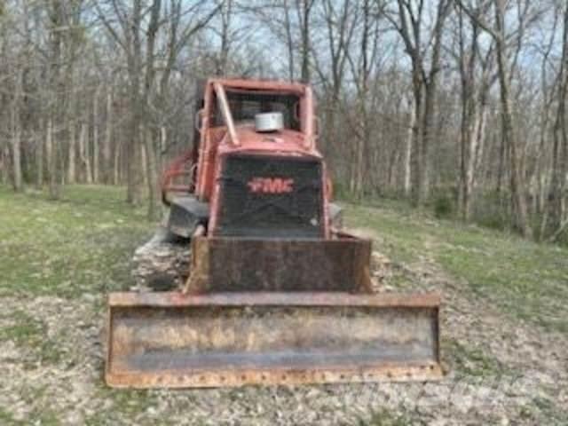 KMC 210-CA Skidder أخرى