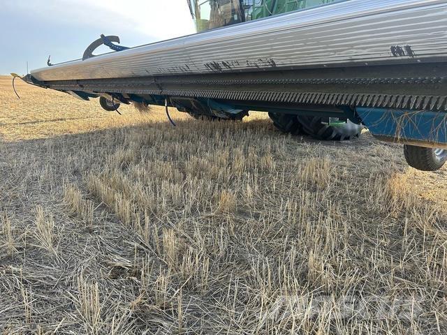 Shelbourne XCV42 أخرى