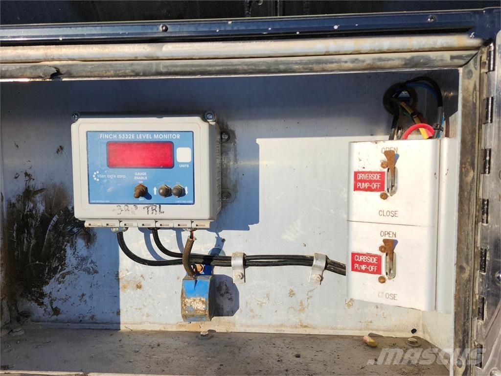 Advance  مقطورات ذات صهاريج