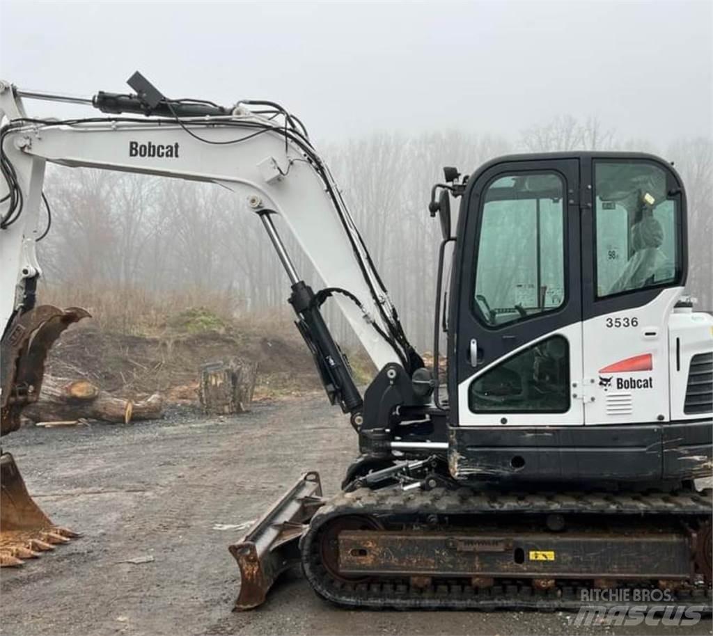 Bobcat E85 حفارات زحافة